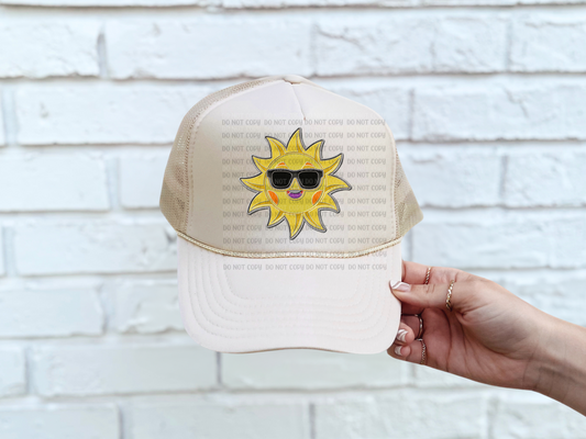 Sun witn Sunglasses Faux Patch : PNG